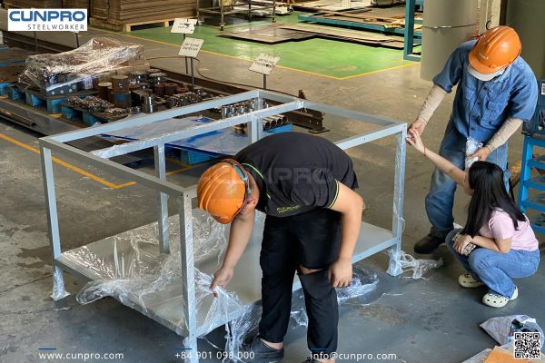 gia công bàn ghế sắt