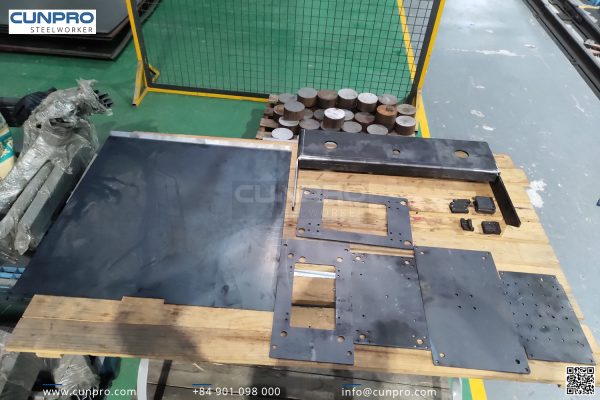 Gia công chấn tạo hình