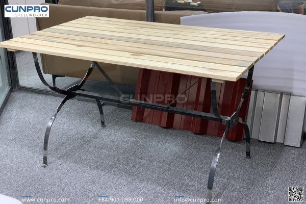 nhận làm bàn ghế theo yêu cầu