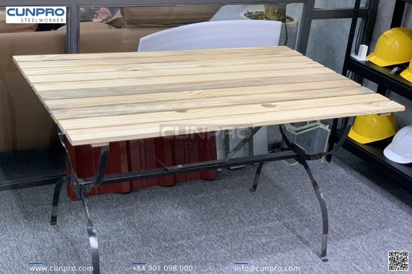 nhận làm bàn ghế theo yêu cầu